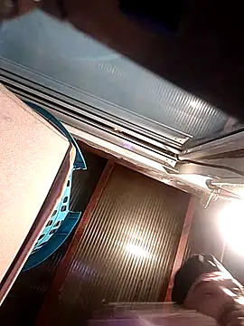 erbod_Johnny Adlı Modelin Canlı XXX Sohbeti