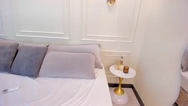 دردشة imVictoria_ الجنسية المباشرة