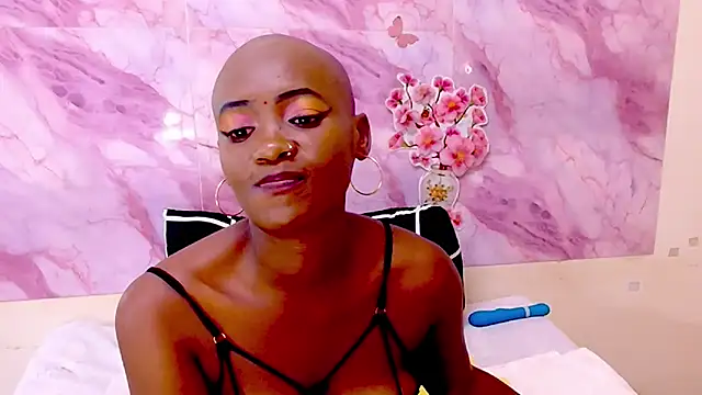 Онлайн чат XXX EbonyOlive69