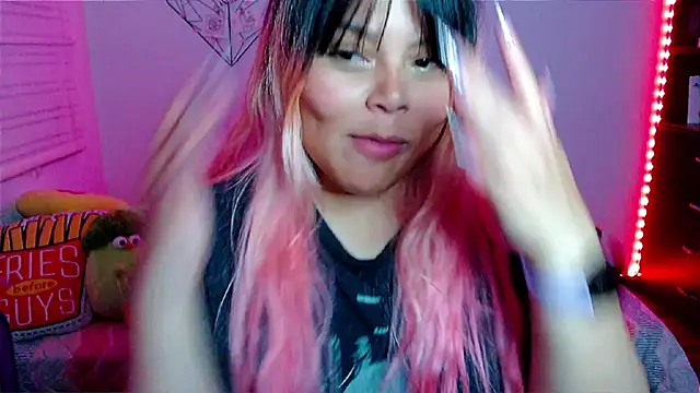 EllieMoonX Chat XXX in diretta