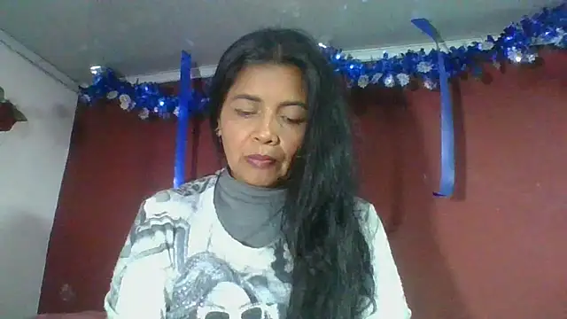 DianaOchoa_: онлайн-секс-чат