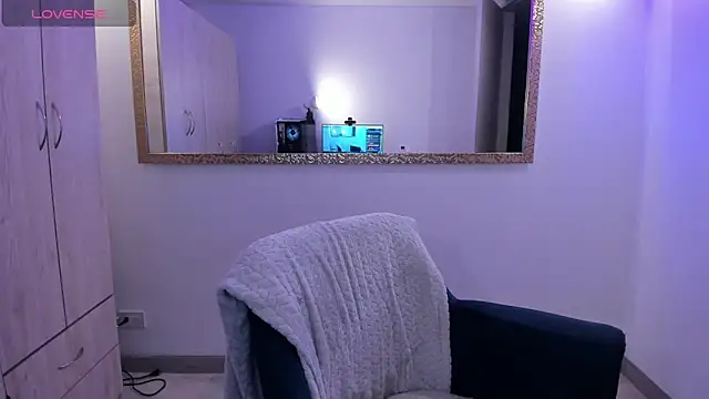 Chat XXX en directo de EricaVanderhill