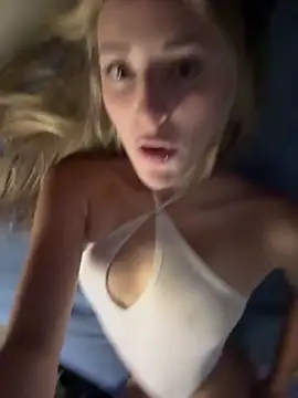 Sashailardi 在線直播表演