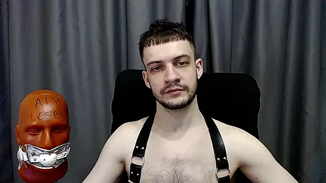 Chatroom XXX en direct de _Damien_thorn_