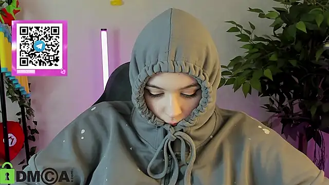 Mia_R0ss live XXX chat