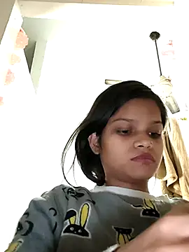 Komal0099のライブXXXチャット