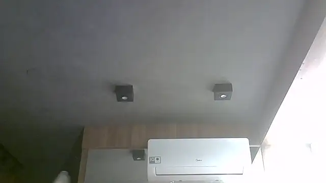 Chat XXX ao vivo de SkinnyKitten