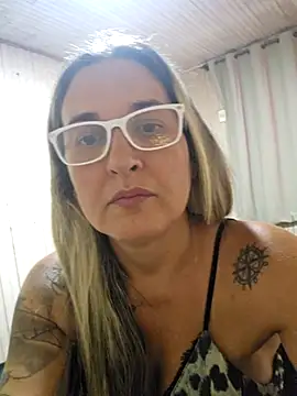 Chat XXX en directo de bellafortune51