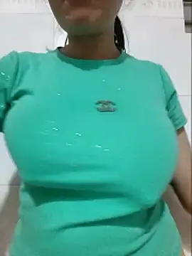 Pokazy przed kamerką – Shine_Mai