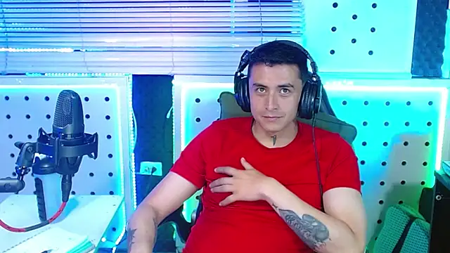 Godofcumxxx Adlı Modelin Canlı XXX Sohbeti