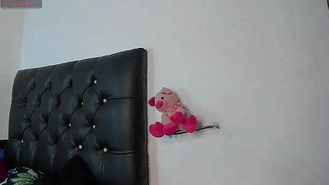 แชท XXX สดของ Britney_Rose