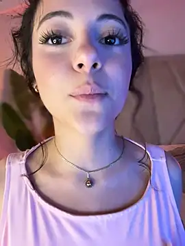 Chat XXX en directo de TeaseDollXXX