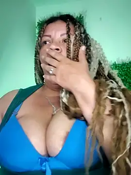 XXX chat uživo modela Eva_Luxei