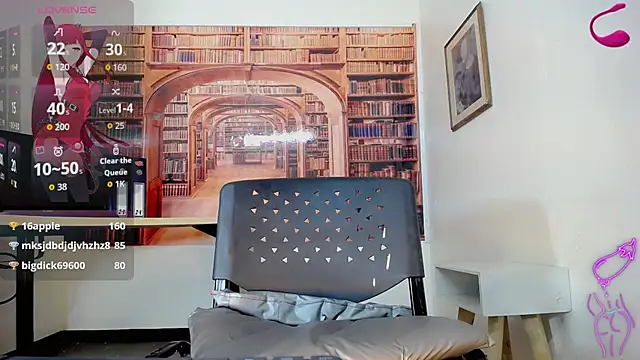 Tifany_Velanyern Webbikameraesitys