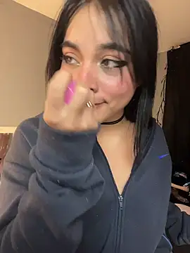 sophie_banks élő XXX-chatje