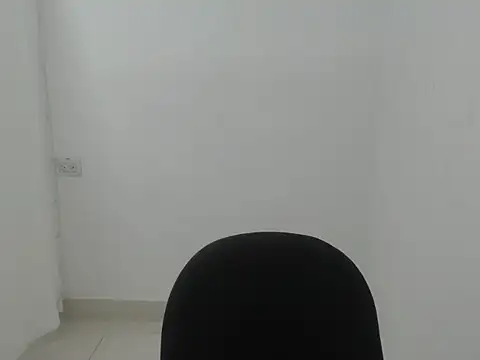 estefania224 élő XXX-chatje