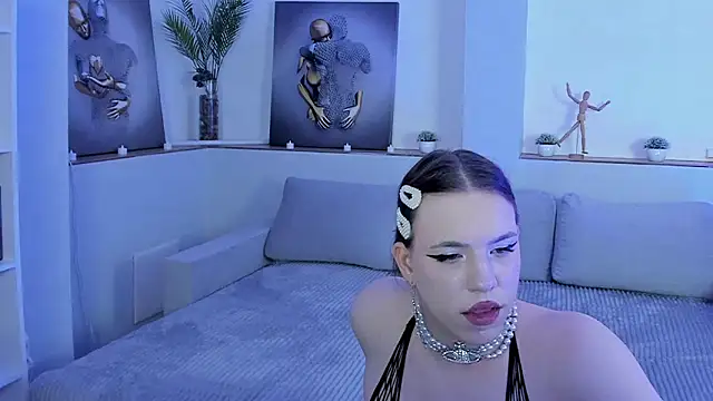 Madison_dolly élő XXX-chatje