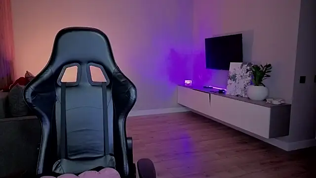 RileyMee's Webcam Show