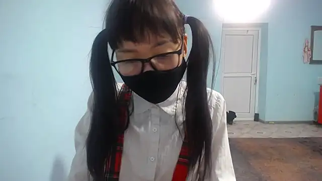 elllaaxx Show in webcam