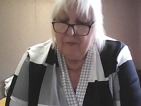 Alexia64231 现场XXX聊天