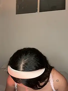 Chatroom XXX en direct de Lizzy_rossie