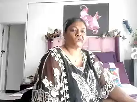 Chatroom XXX en direct de IndianDelia