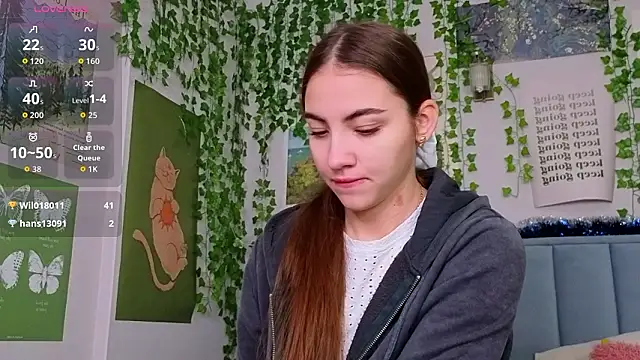 Fit_Brunette_'s Live XXX Chat