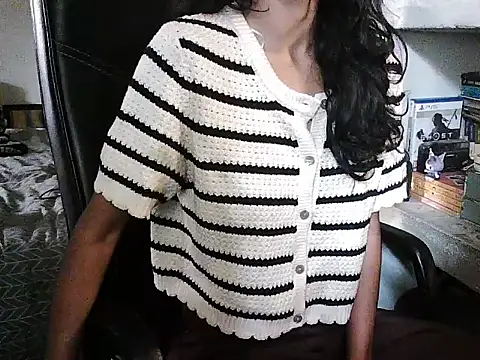 exude_diyaのライブXXXチャット