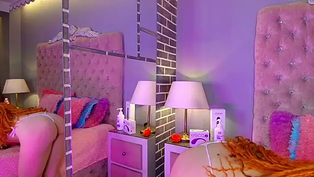 دردشة AdelaineBest الجنسية المباشرة