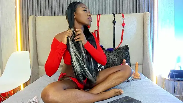 دردشة NalaRoux الجنسية المباشرة