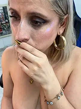 Adeline_1 Obrolan Langsung XXX