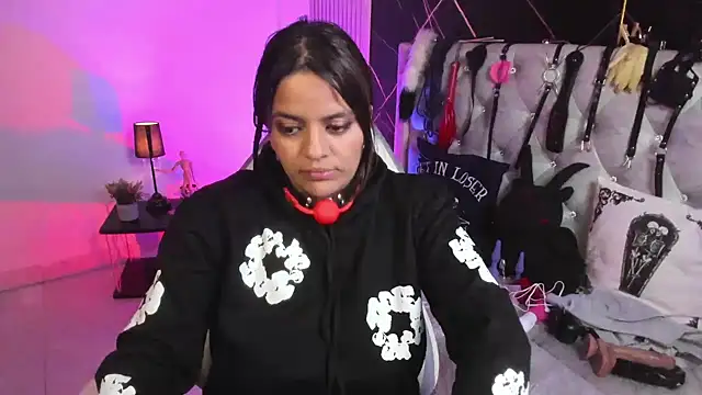 Chatroom XXX en direct de victoria__floyd