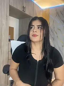 Kariina__69: онлайн-секс-чат