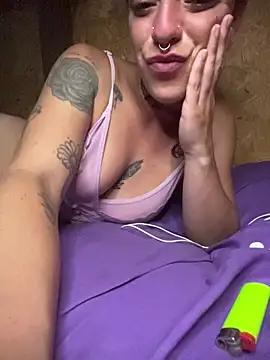 SalyTredelMonte live XXX chat