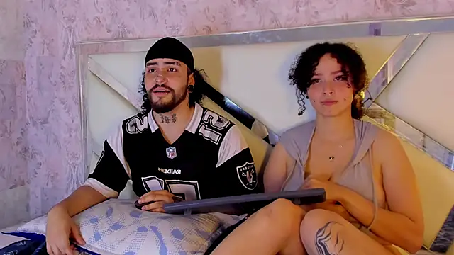 Benny_and_Mark Live XXX-chat