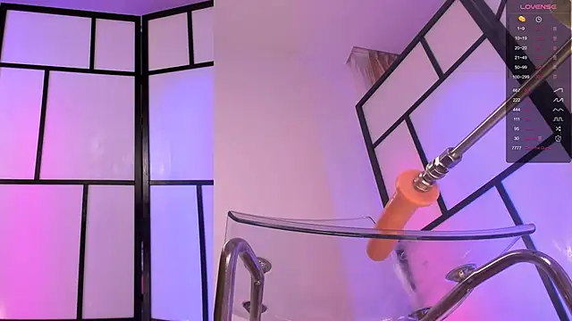 SophieBaley: онлайн-секс-чат