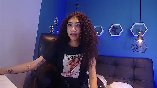 Aurora_ath Obrolan Langsung XXX