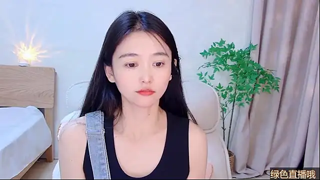 دردشة Coco-Sweetie الجنسية المباشرة