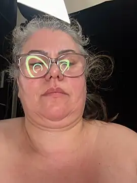 Chat XXX ao vivo de MissSaraNoir