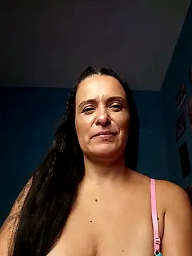 Lunnaluxcam élő XXX-chatje