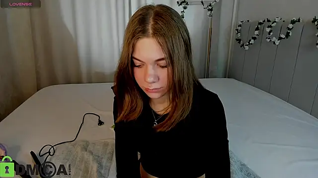 Adele_Sunny élő XXX-chatje