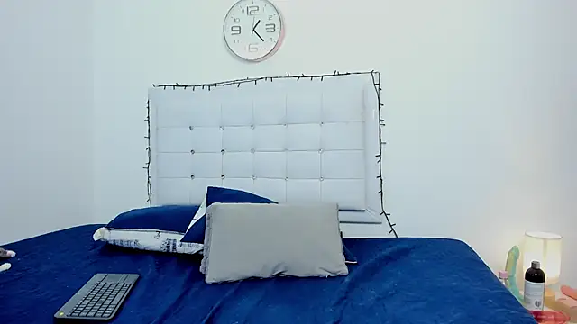 Sofia_Blosom Chat XXX live