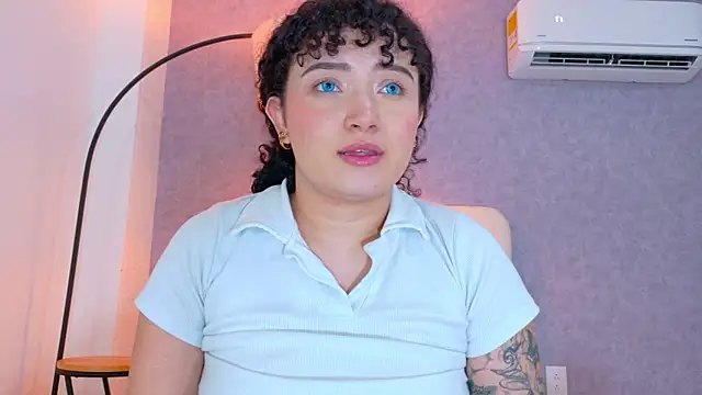 Tracielowe_w Live XXX-chat