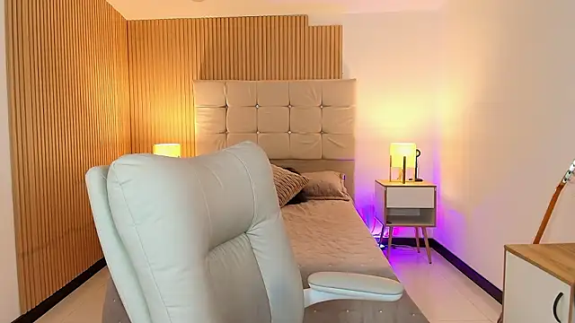 Baby_Venuss' Webcam Show