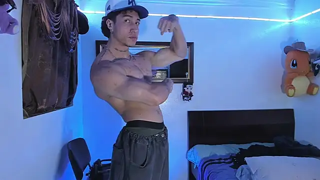 Bull__fit's Webcam Show