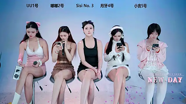 NEW-DAY: απευθείας συνομιλία ΧΧΧ