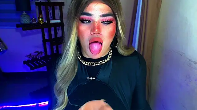 Chat XXX ao vivo de GoddessOFHUGEx