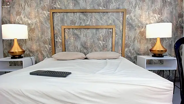 KarenNewmanのライブXXXチャット