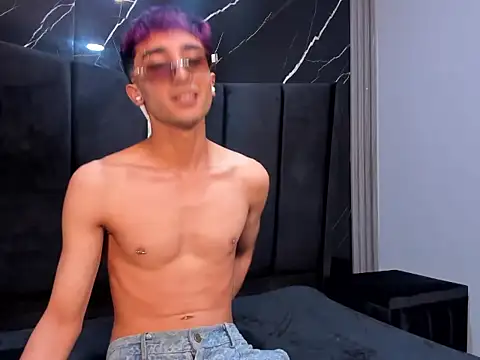 KrisX_hln Webbikameraesitys