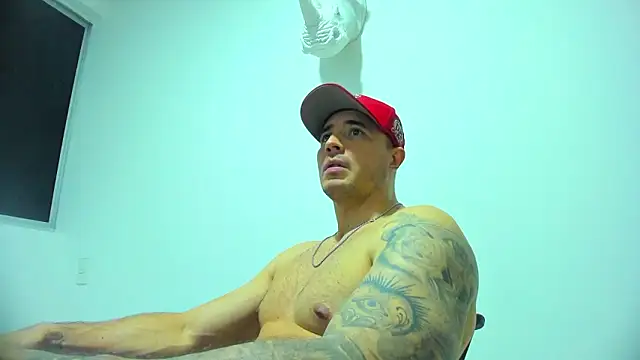 Show modela Dagoti na web-kameri